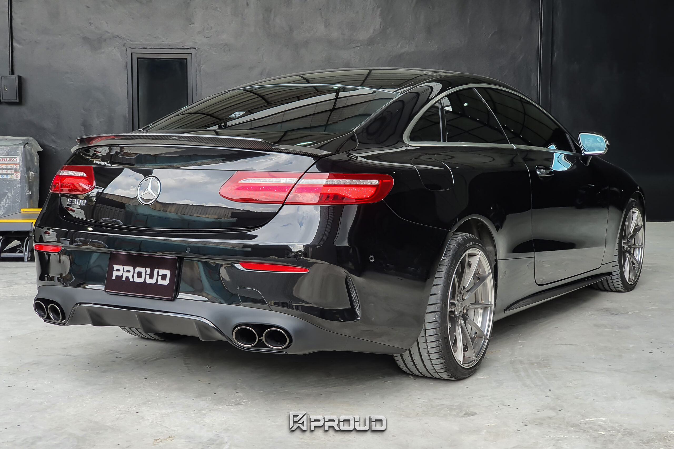 E53 Diffuser for Benz E W213 C238 E53 Diffuser for Benz E W213 C238