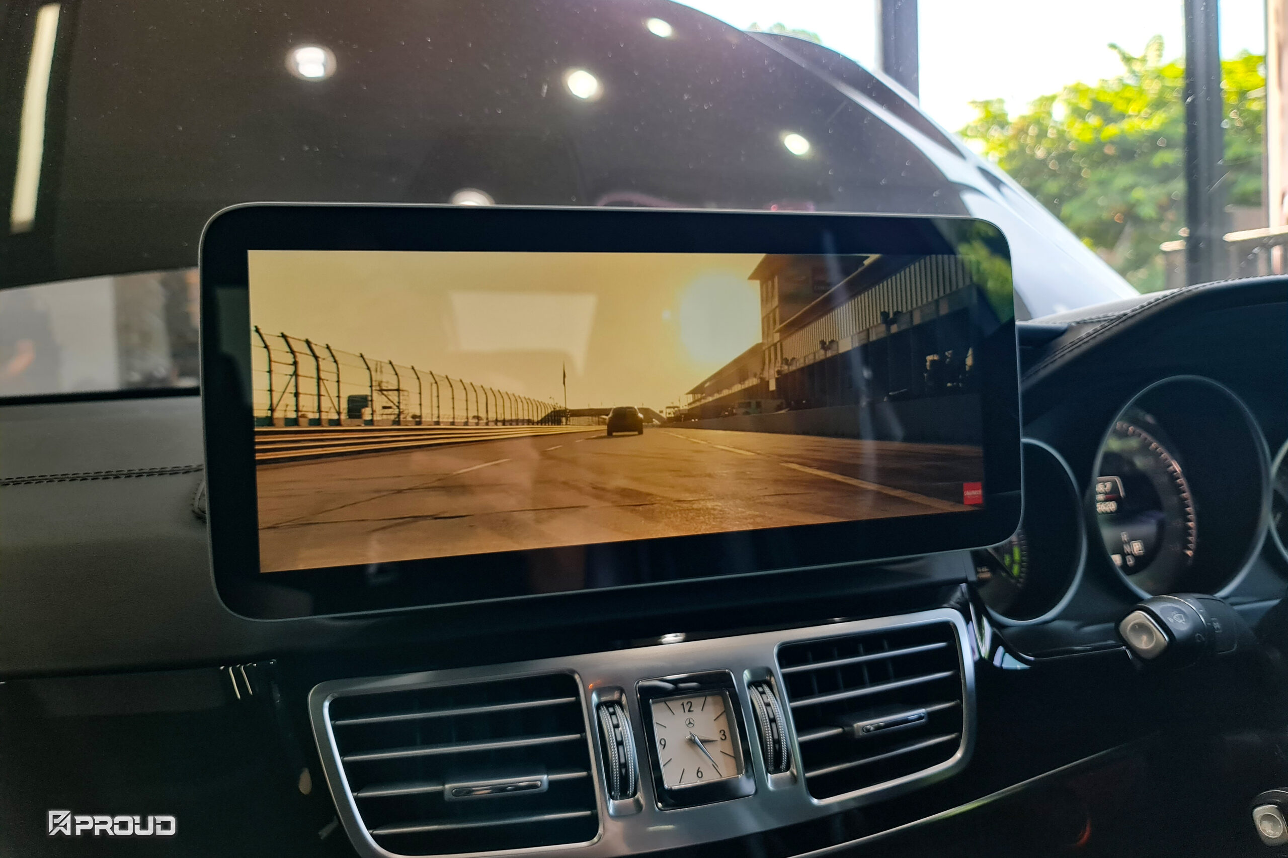 Android Car 12.3" - E W212