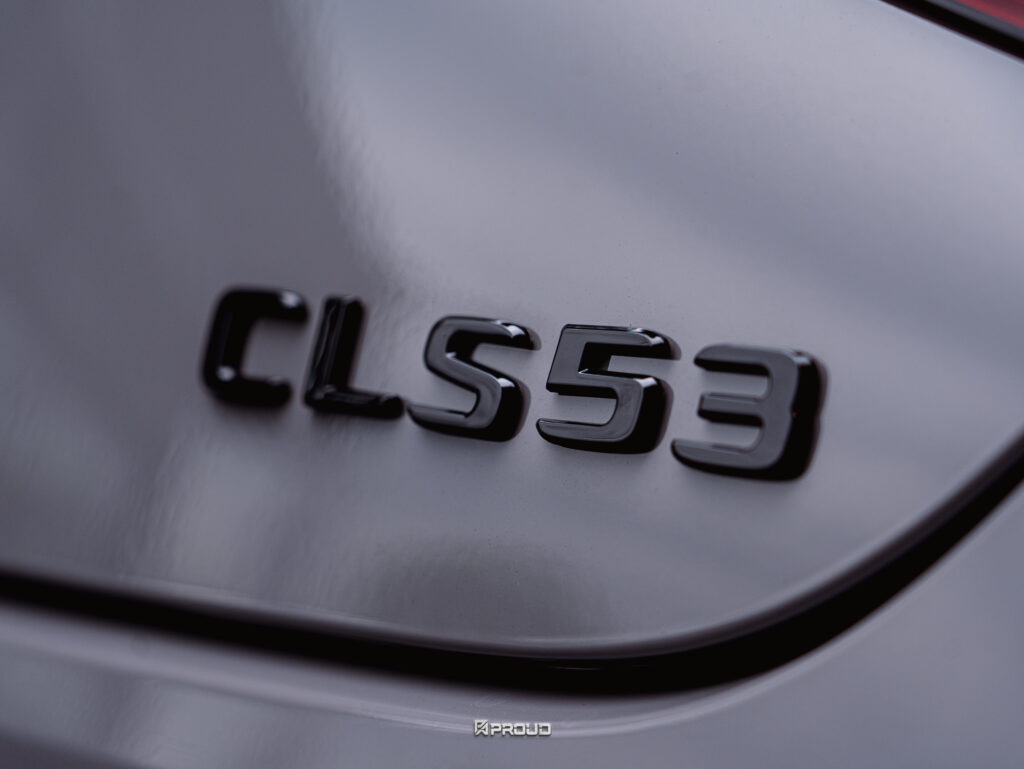 LOGO Emblem CLS53