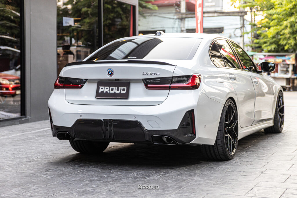 ชุดแต่ง BMW G20 LCI