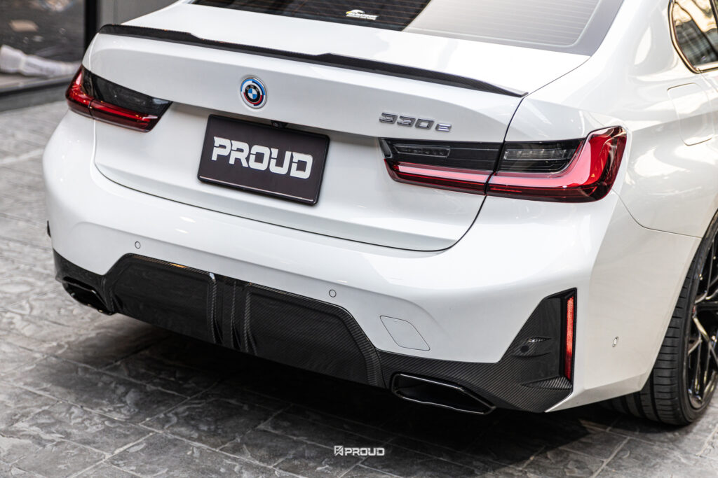 ชุดแต่ง BMW G20 LCI