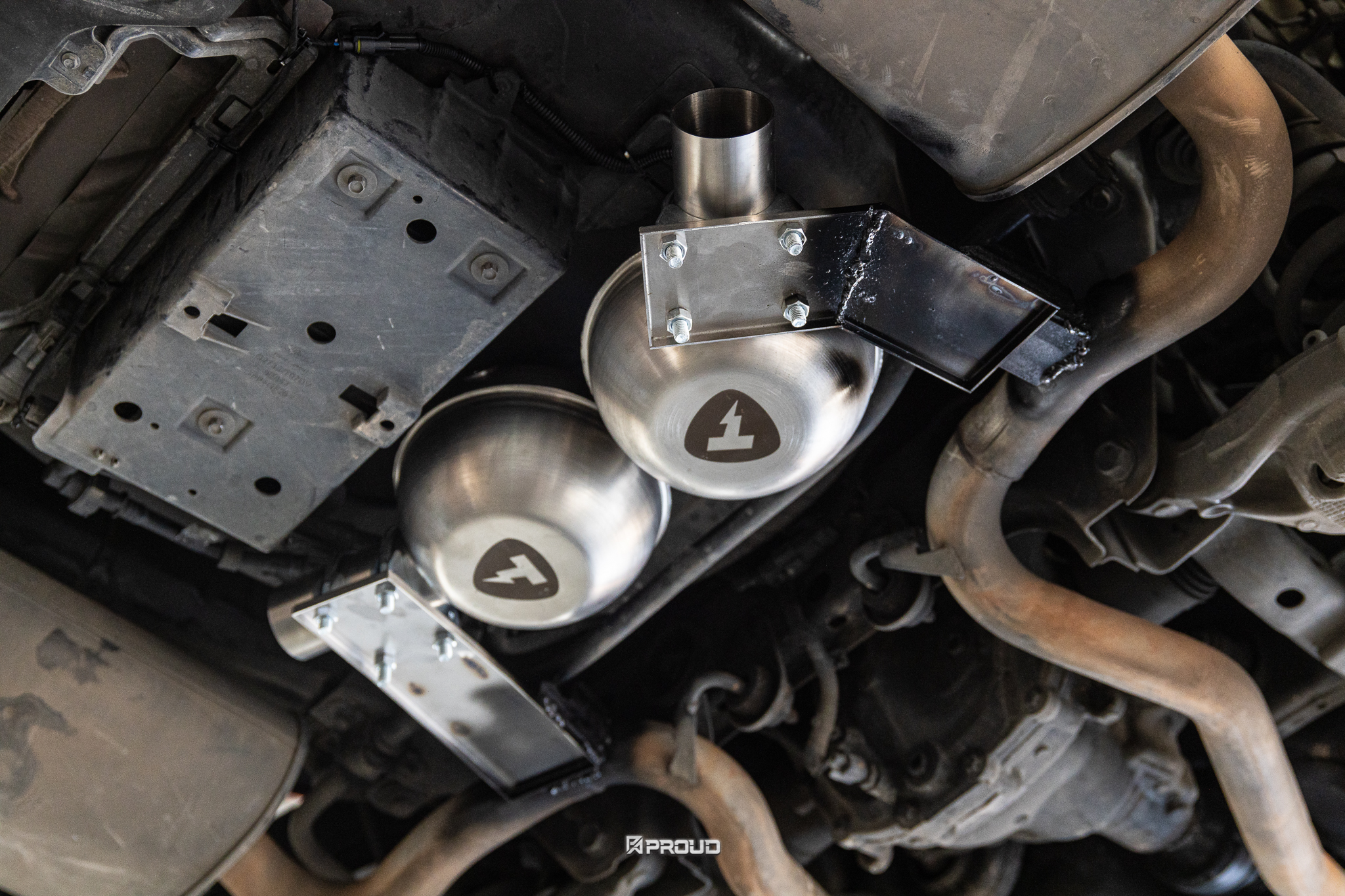 ท่อลำโพง THOR ท่อลำโพง THOR