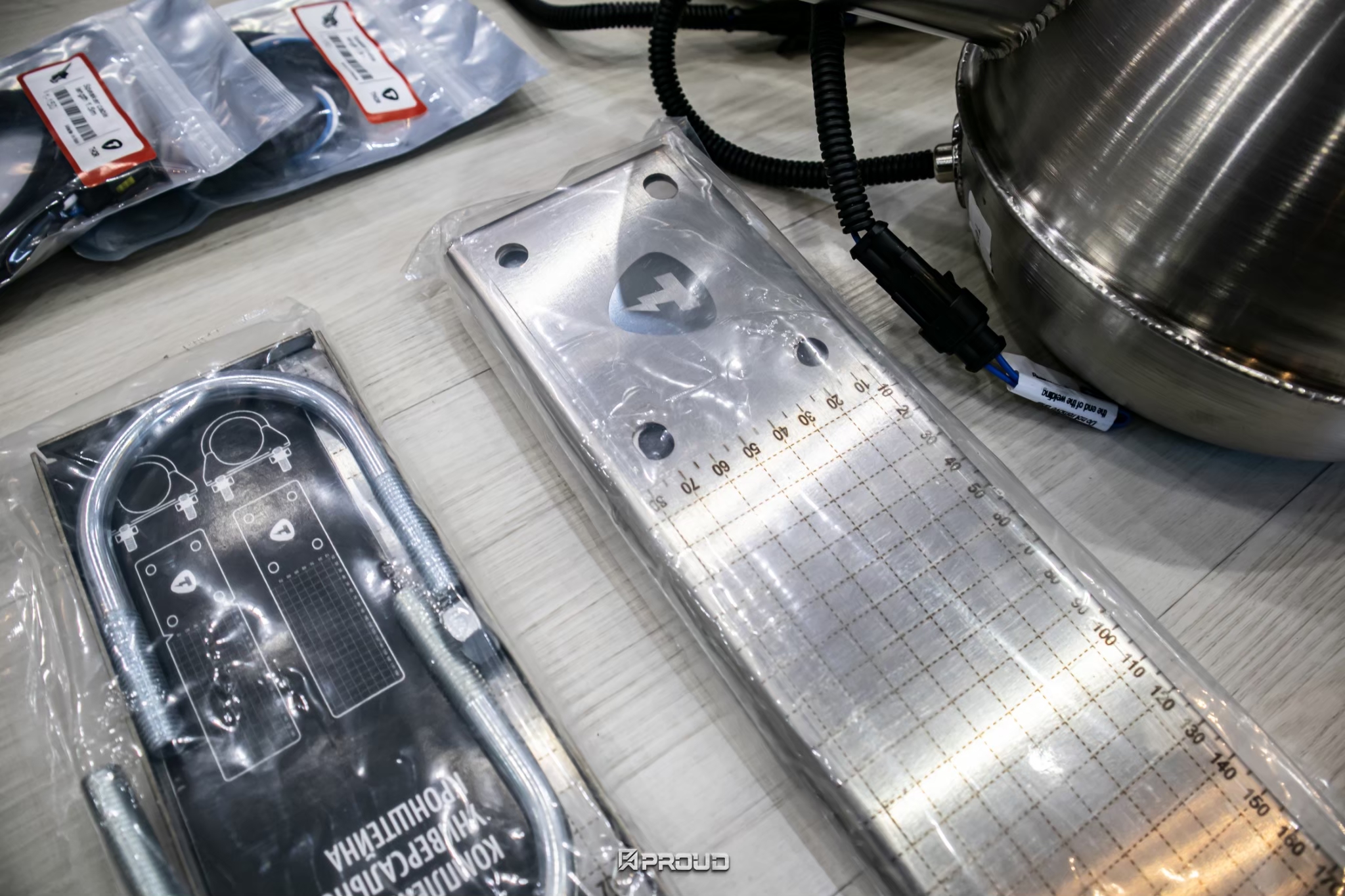 ท่อลำโพง THOR - พร้อมติดตั้ง ท่อลำโพง THOR