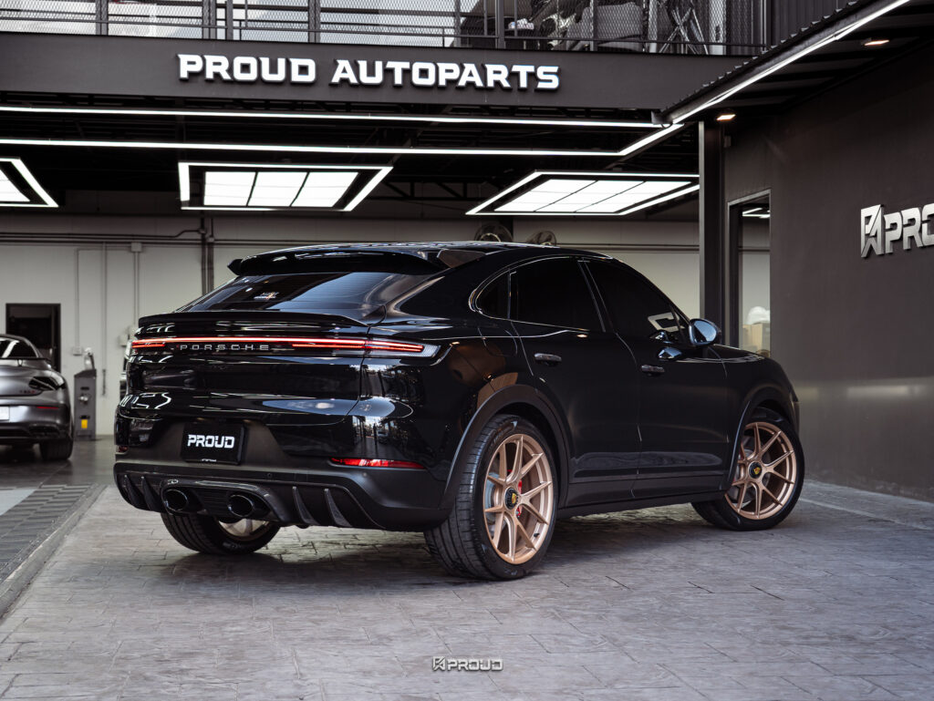 ชุดแต่งแปลงโฉม CAYENNE E3.2 เป็น TURBO GT 2025